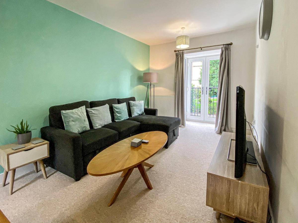 Beautiful, Contemporary 3 Bedroom Apartment Bath Luaran gambar